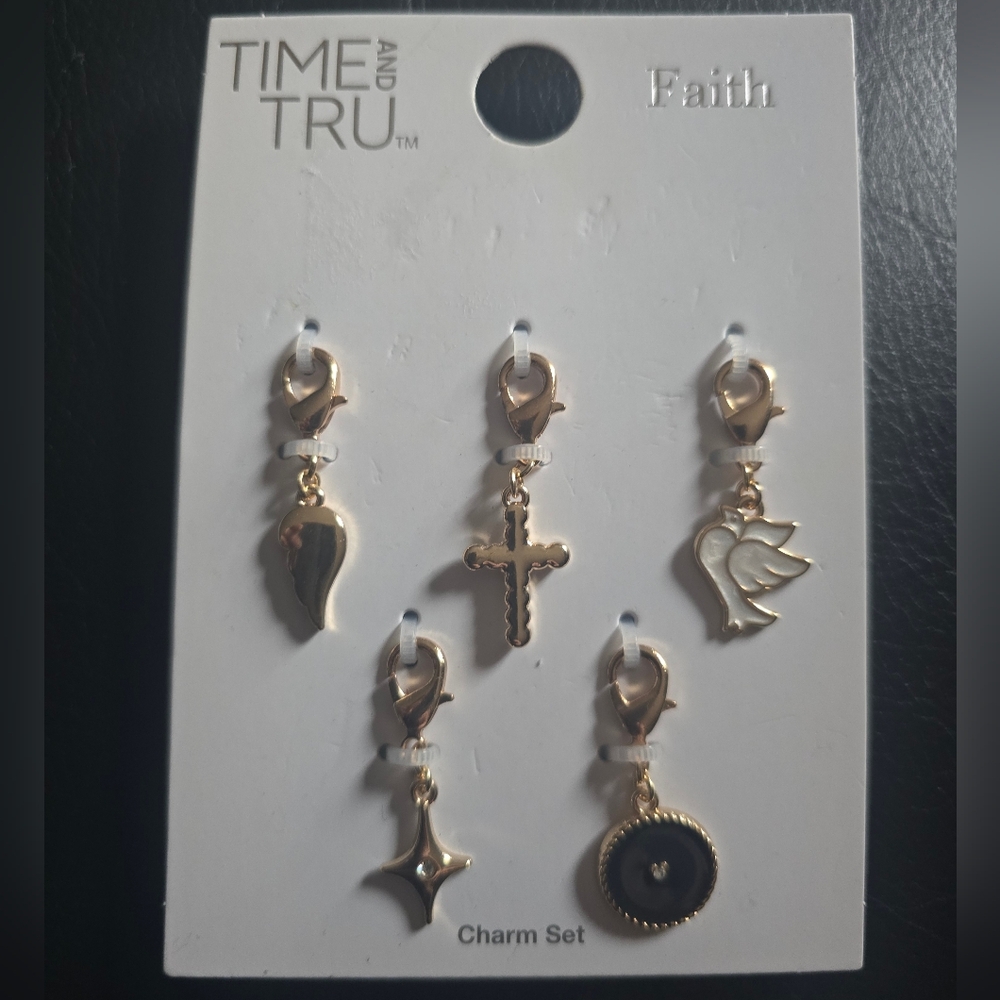 Time and Tru Gold Faith Charm Set - 6 Religious Charms